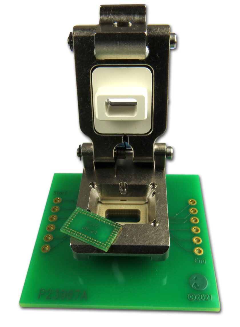 Image sensor socket